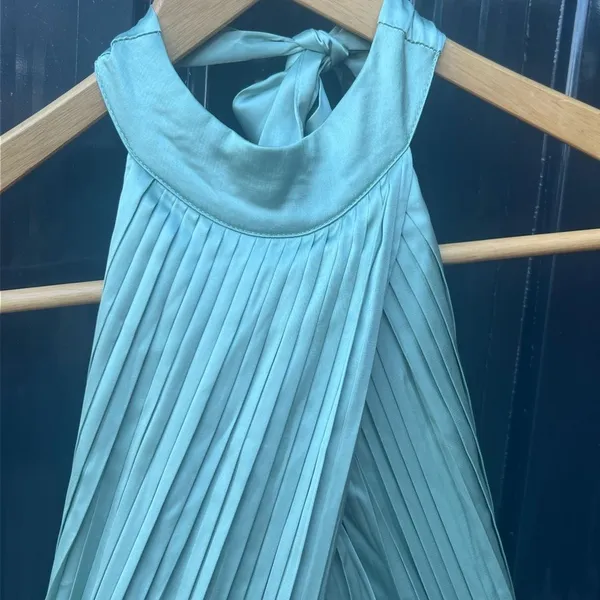 Lulus Totally Charming Sage Green Satin Pleated Halter Midi Dress L - Image 3