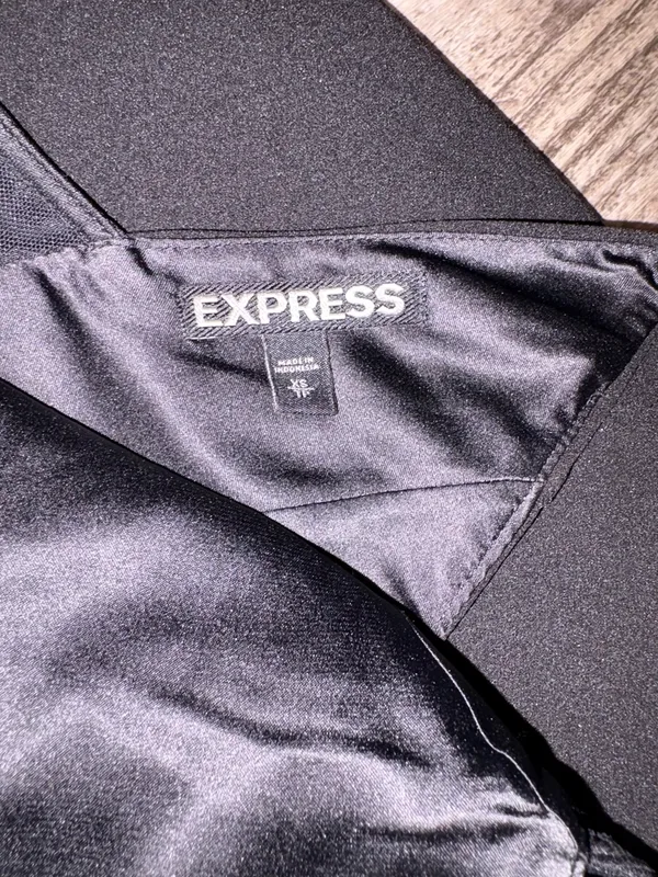 Express Women’s Black V-Neck Mesh Inset Bodycon Mini Dress-XS - Image 5