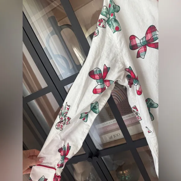 Disney Parks Pajamas shirt Christmas Holiday Retro Mickey Bows long holidays - Image 5
