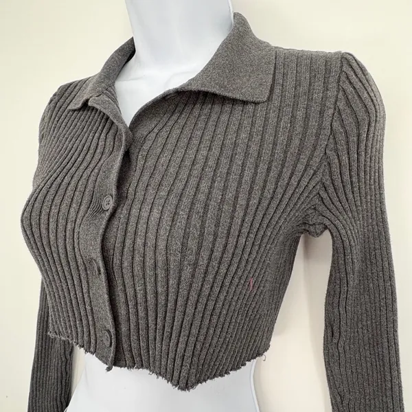 Brandy Melville Gray‎ Ribbed Crop Button Cardigan Sweater Raw Hem XS/S Stretch - Image 2