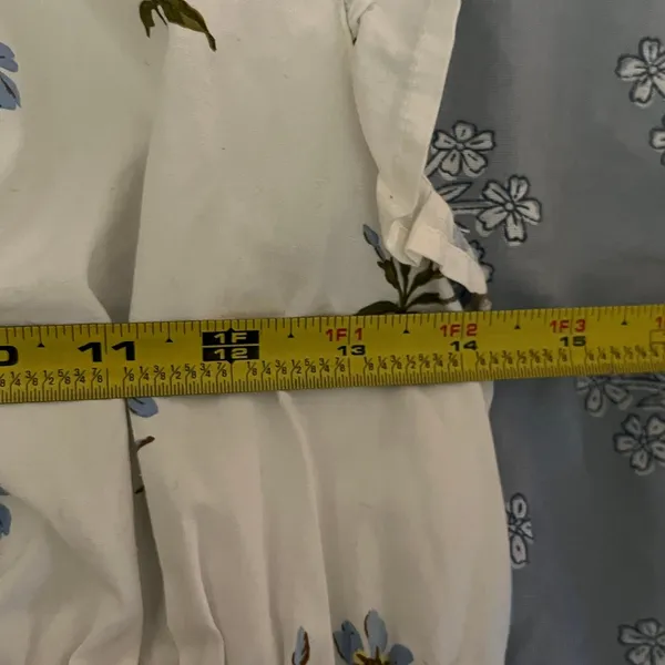 Vineyard Vines Marina Poplin Flutter-Sleeve Top White Blue Floral 2W001843 Small - Image 5