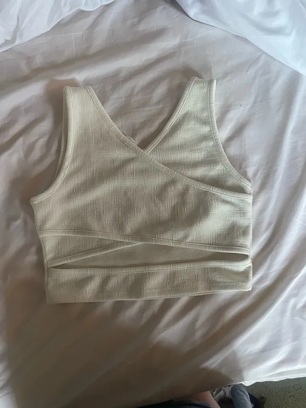 Roxy Keepsake Crop Top - Image 4
