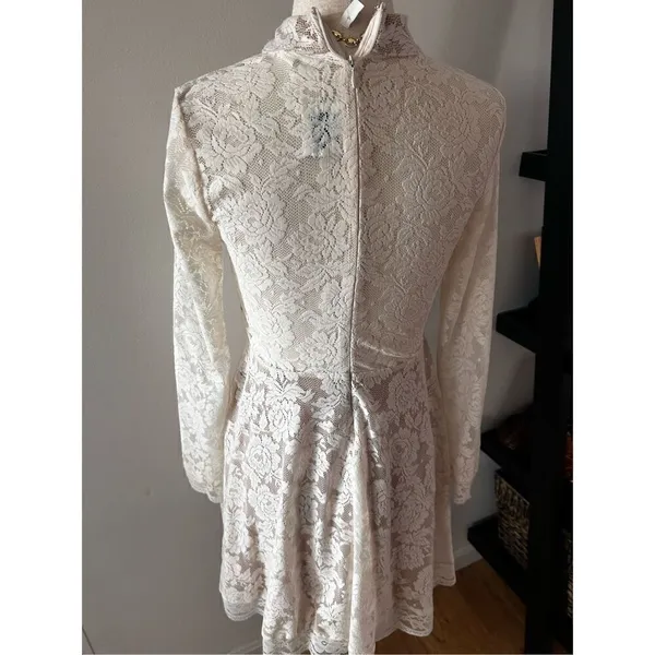 Lace white tan dress size small - Image 2