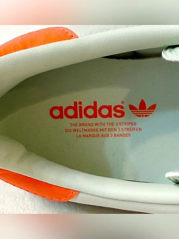 NWT Adidas Gazelle Indoor Linen Green Solar Orange Size 7 - Image 10