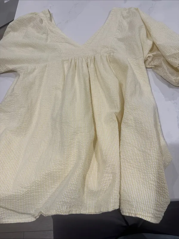 Urban Outfitters Charlotte Puff Sleeve Yellow Seersucker Dress size medium - Image 6