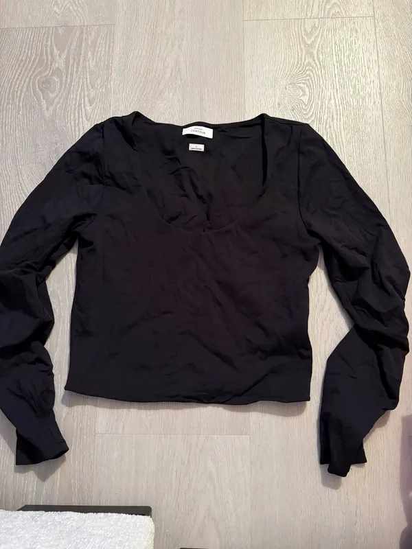 Aritzia Contour Babaton Long Sleeve - Image 2
