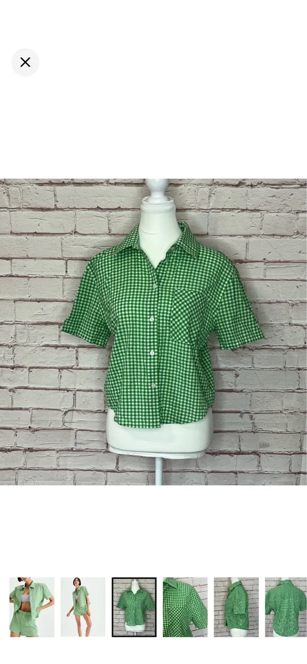 Sunday Best Aritzia Green Gingham Seersucker Button Up Top Size Small. Like New. Vibrant green/white. No stretch. Short sleeve. 20” bust 21” long - Image 3