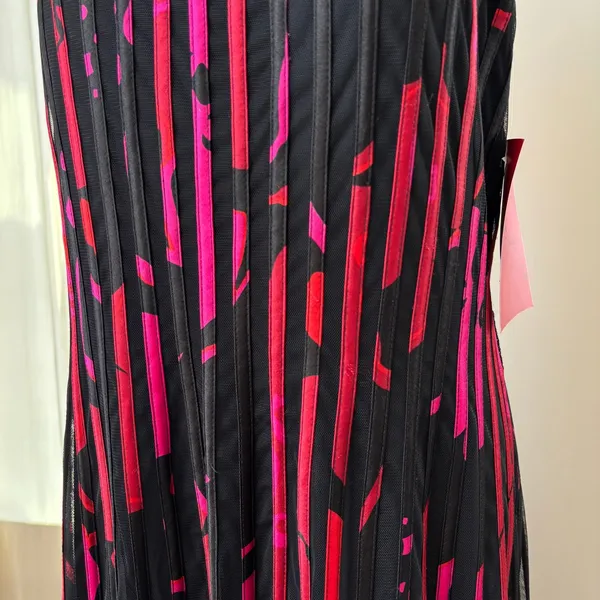 Vintage JS Collections Dress Size 14 NWT Abstract Pleated Mesh Y2K Whimsigoth - Image 11