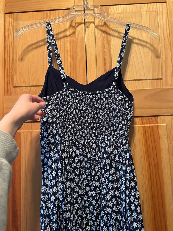 Old Navy Floral Dress - Image 5