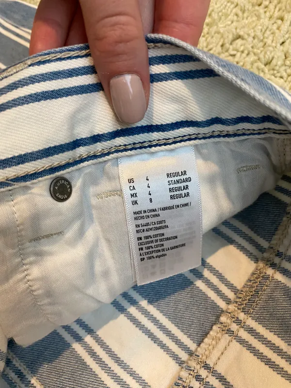 American Eagle Jeans - Image 6