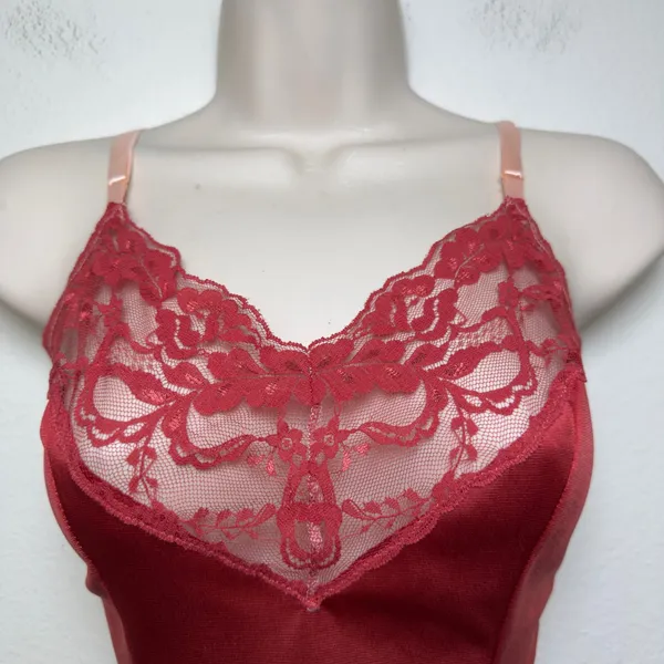 VTG‎ 80s Vassarette Women Nylon Whimsigoth Cami Top Medium Red Lace Trim Satin - Image 5