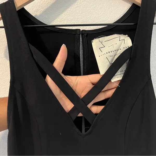 Free People‎ Black Strappy V-Neck Sleeveless Fit & Flare Dress Size S - Image 2