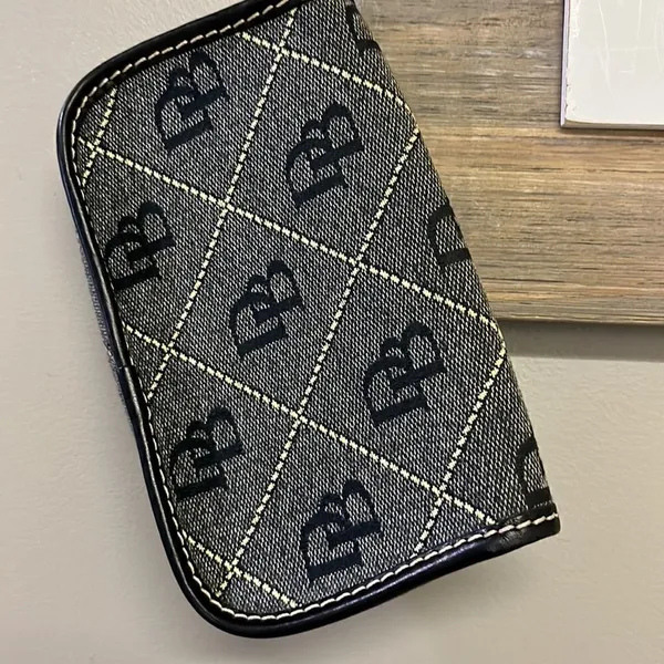 Dooney & Bourke Flap “DB” Wallet Wristlet- approx 6.5”/4.25”/1.25” - Image 4