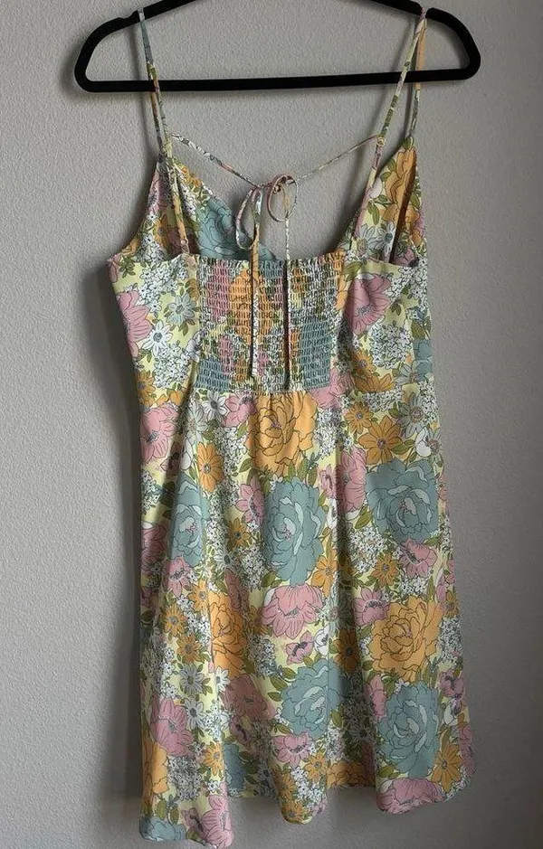 WAYF Floral Spaghetti Strap Dress Large - Image 2