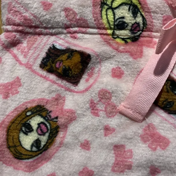 Bratz Y2K Flip Phone Pink Fleece Shorts Size M NWT - Image 3