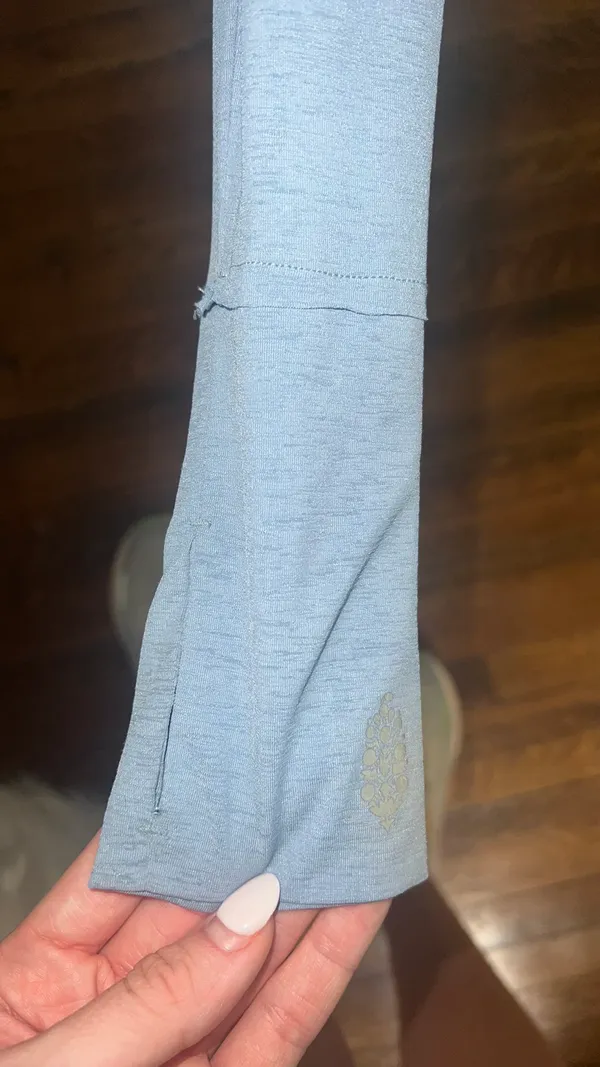 Free People tempo long sleeve - Image 3