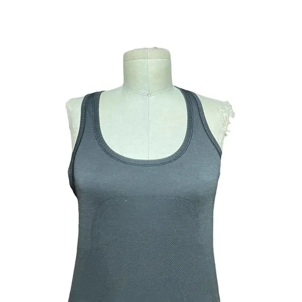 Lululemon Swiftly Tech Racerback Black /‎ Black Size 6 - Image 2