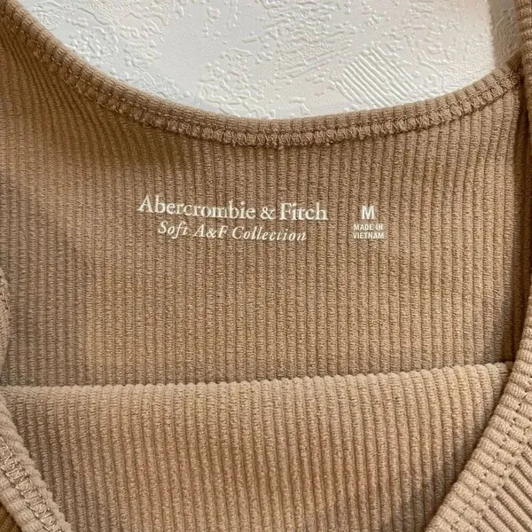 Abercrombie & Fitch Soft A&F Ribbed Bodysuit Tan Beige Size M - Image 4