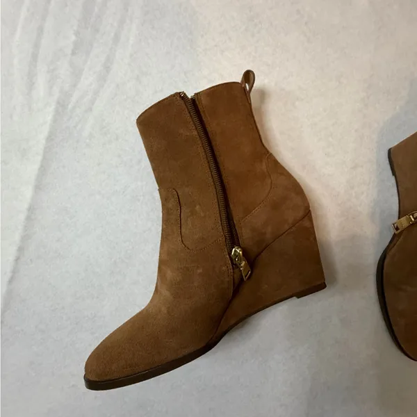 Coach Brown Suede Wedge Ankle Boots Side Zip Booties Size 7 - Image 3