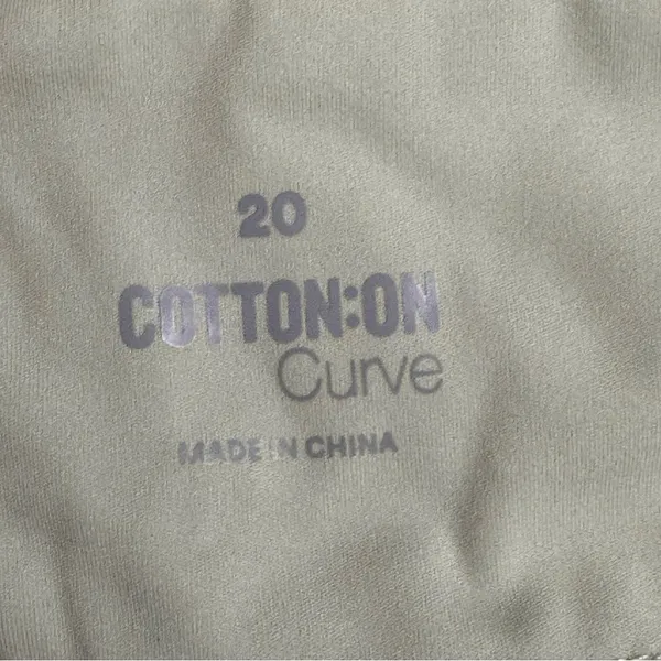 Cotton On Curve Ultimate Workout Crop Top/Sports Bra - Image 6