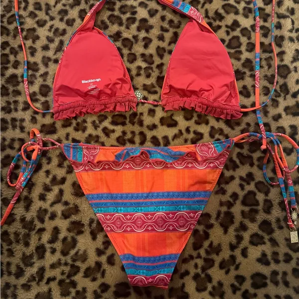 Blackbough Delia bikini set in Sundance - Image 5