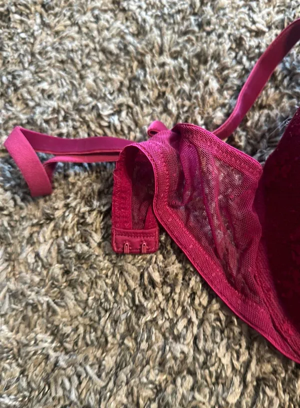 Victoria's Secret Lined Demi Bra NEW - Image 4