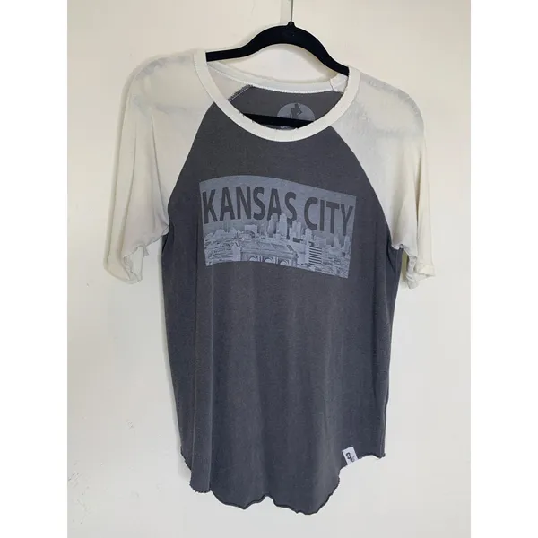Kansas City Baseball Tee Union Station Sz Medium Casual Boho - Image 5