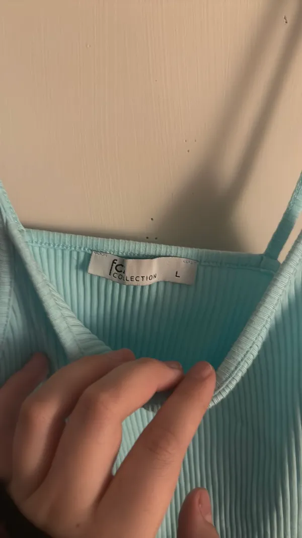 FCs mini crop top Blue Size L - Image 4