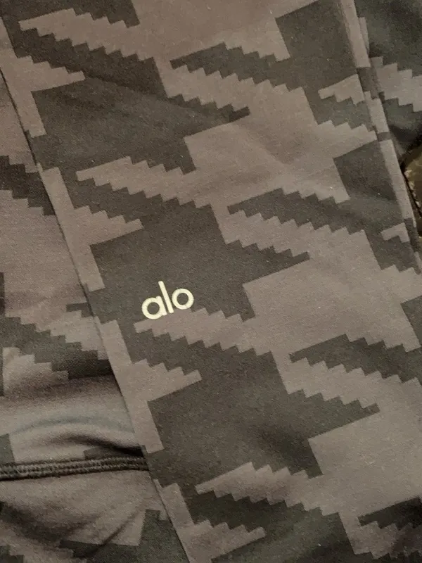 Alo Yoga Green Houndstooth Airbrush Legging Size S Full Length 27x29 Workout - Image 5