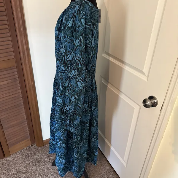 Lane Bryant Dress Womens 24‎ Blue Green Smocked shoulder Long Sleeve Midi dress - Image 5