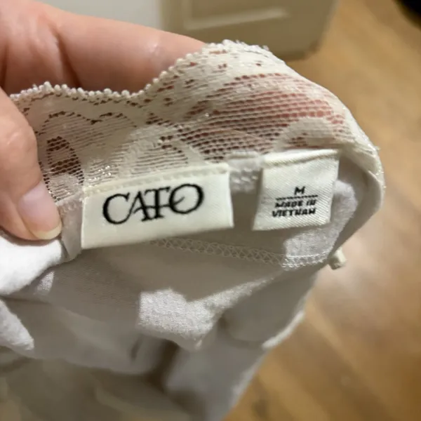 Cato Cami Tank Top with Lace Trim Boho Feminine M Y2K Going Out Spaghetti Strap - Image 7