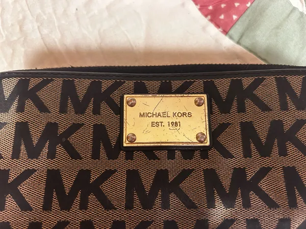 Michael Kors Wallet - Image 2