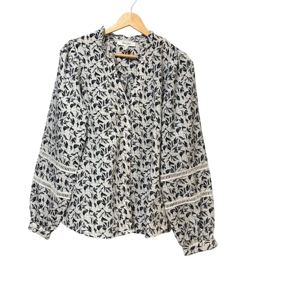 Haver + Blair London Navy Leaf Print Ruffle Neck Crochet Sleeve Blouse Medium - Image 2