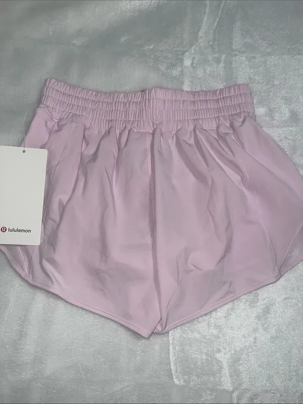 Lululemon Hotty Hot HR Lined Short 2.5” Size 6 - Image 6
