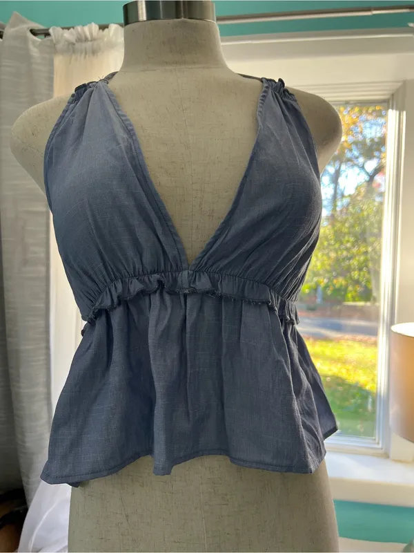 Le Lis Blue Halter Peplum Camisole - Image 2