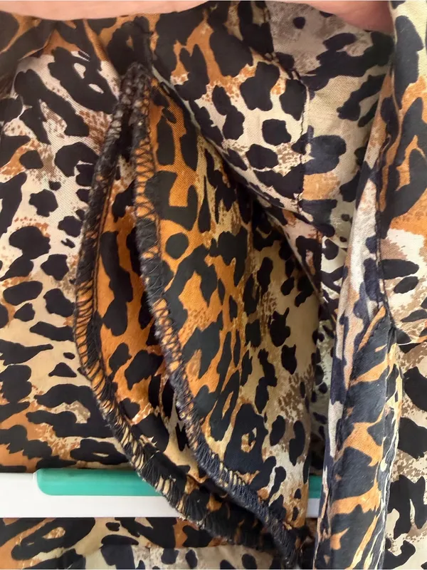 The Avenue 100% Silk Leopard Print Blouse Women’s 22/24 Plus Size - Image 4