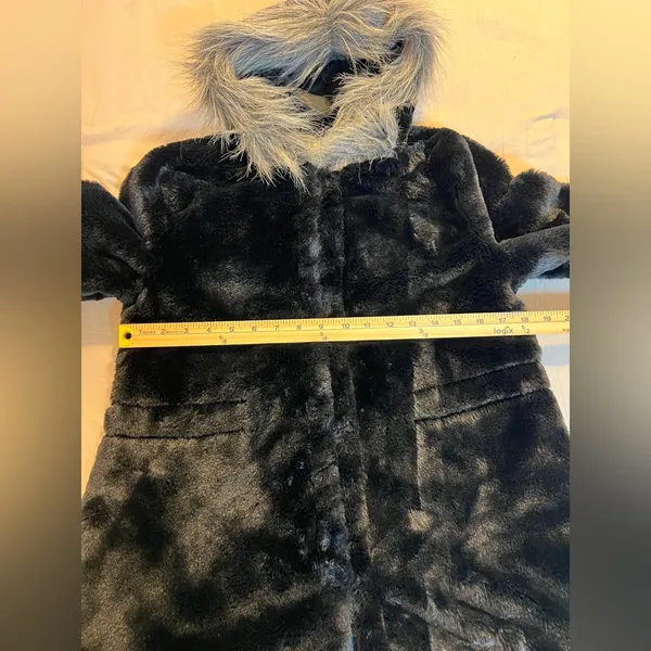 Women's‎ Black and Gray Faux Fur Puffer Coat Size Large - Image 3