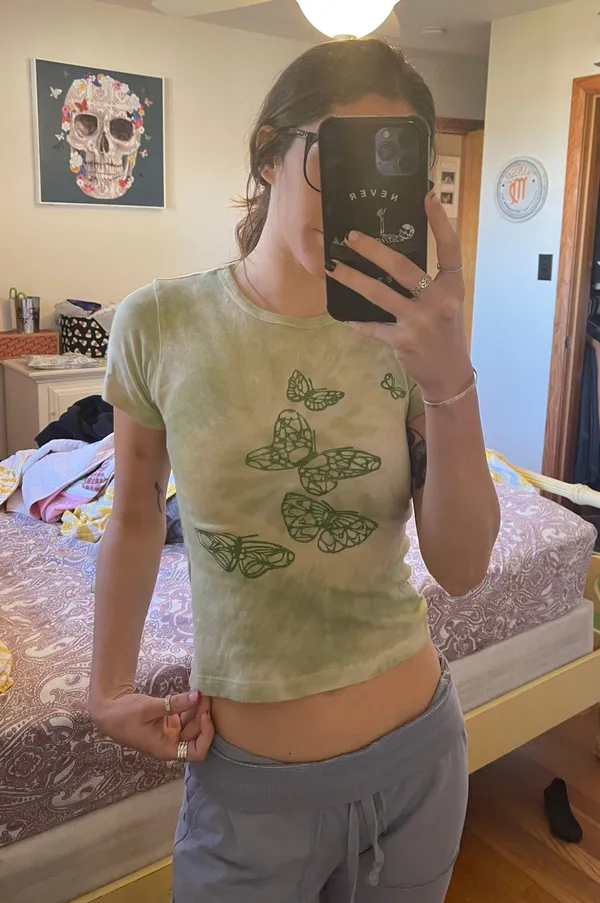 Urban Outfitters Baby Tee - Image 3