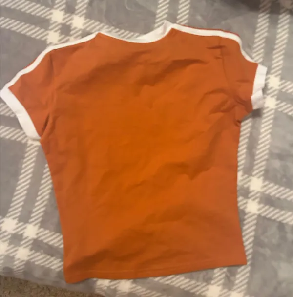 Hype & Vice UT Longhorn Orange Baby Tee - Image 4