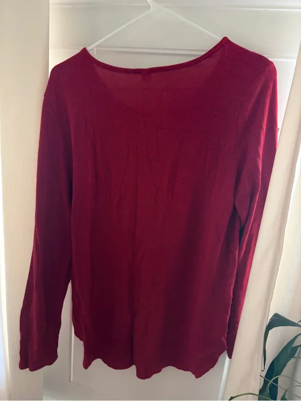 Old Navy Red Blouse Size L - Image 2