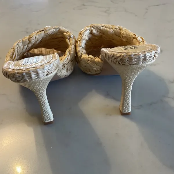 Cape Robbin Tan Woven Heels - Image 5