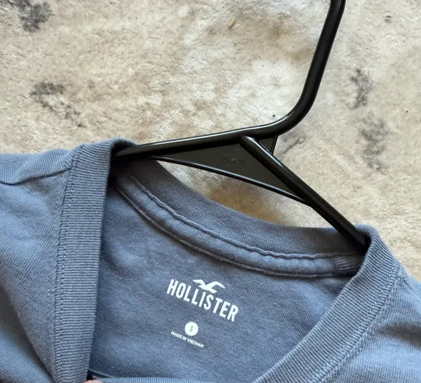 Hollister Classic Short-Sleeve Crewneck baby tee - Slate - Image 2
