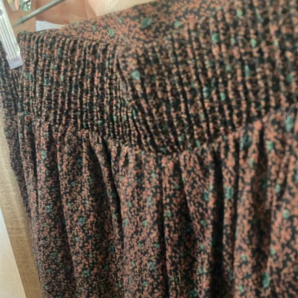 FINAL MARKDOWN AKA New York Brown Maxi Pleated palazzo pants small - Image 4