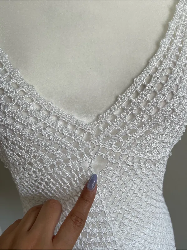 White Crochet V-Neck Camisole Tank - Image 3