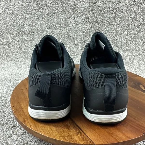 Women’s Size 9 - New Balance 577v5 Black - Image 4