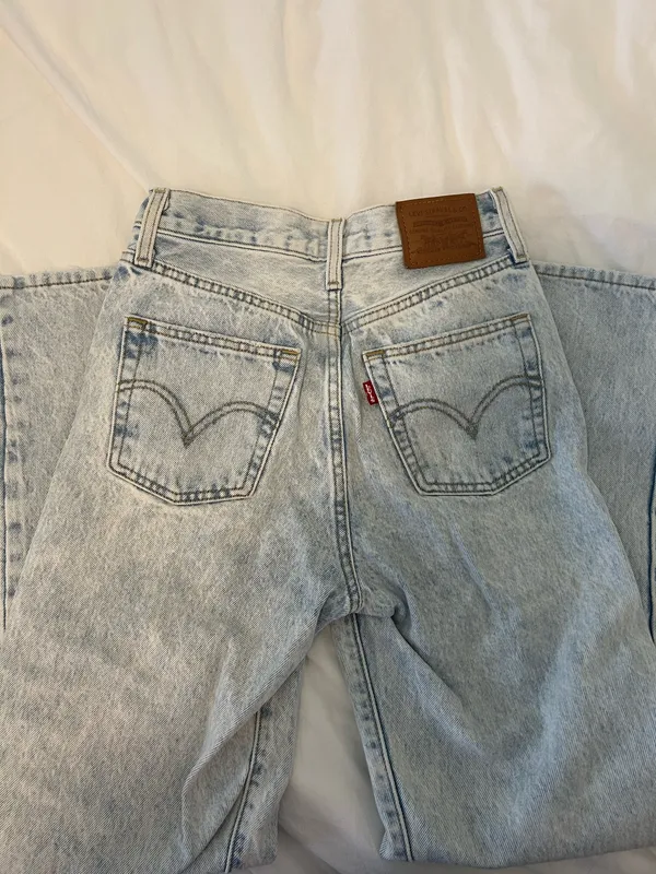 Levi’s Ribcage Straight Ankle Women’s Jeans High-Rise - Image 2
