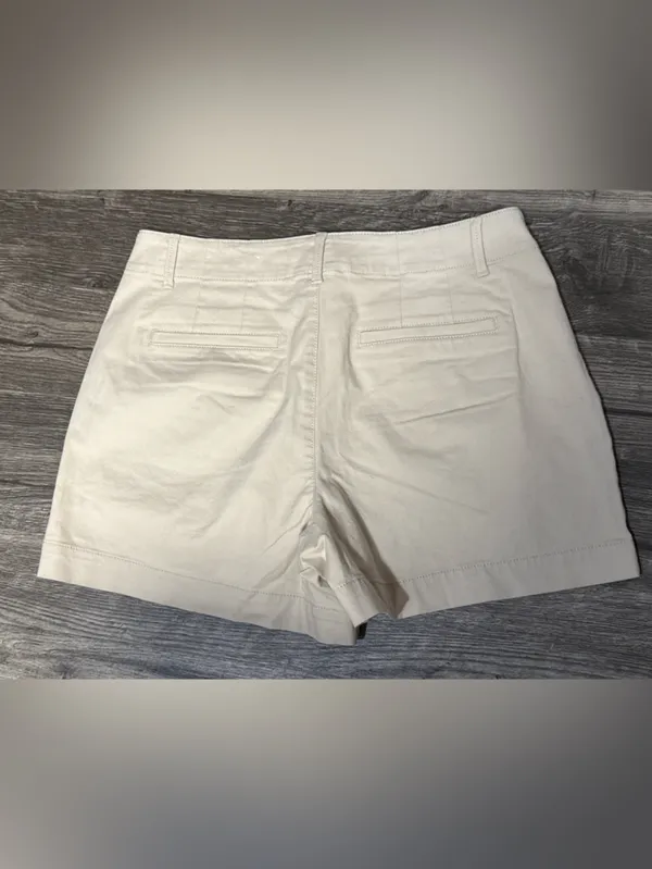 LOFT Monroe Curvy 4” Chino Shorts Beige Size 6 Women’s Classic Summer - Image 3