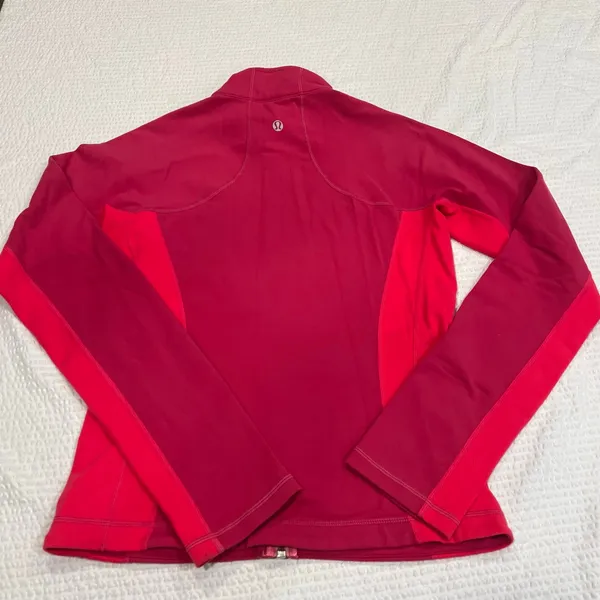 Lululemon vintage pink jacket size 6 women - Image 7