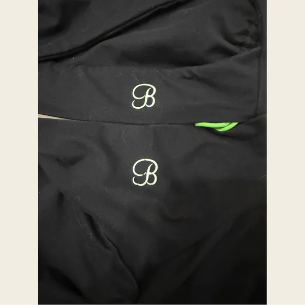 Bombshell Sportswear Toggle Set! - Image 5
