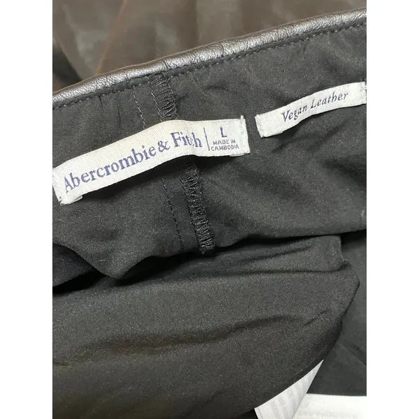 Abercrombie & Fitch Black Faux Leather Vegan High Waist A Line Mini Skirt Size L - Image 6